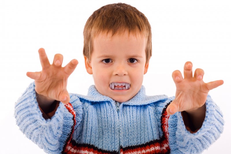 halloween-candy-alternatives-for-trick-or-treat-roxanne-clarke